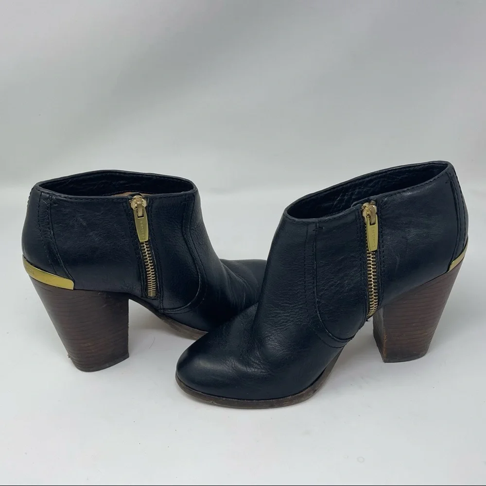 Coach 4” Block Heel Bootie Black Leather Boots bootie Size 7 Hattie wear on heel_11